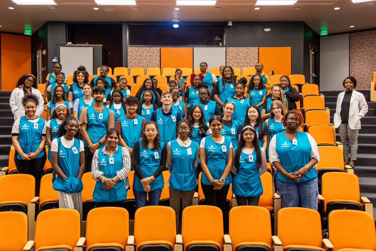 We loved hosting students from Atrium Health’s REACH program for a day of hands-on learning! 🧠🩺 From neuroscience activities to physical exam simulations, these Bibb Co. high schoolers got a closer look at careers in health care. 👏🎓 #FutureHealthcareLeaders