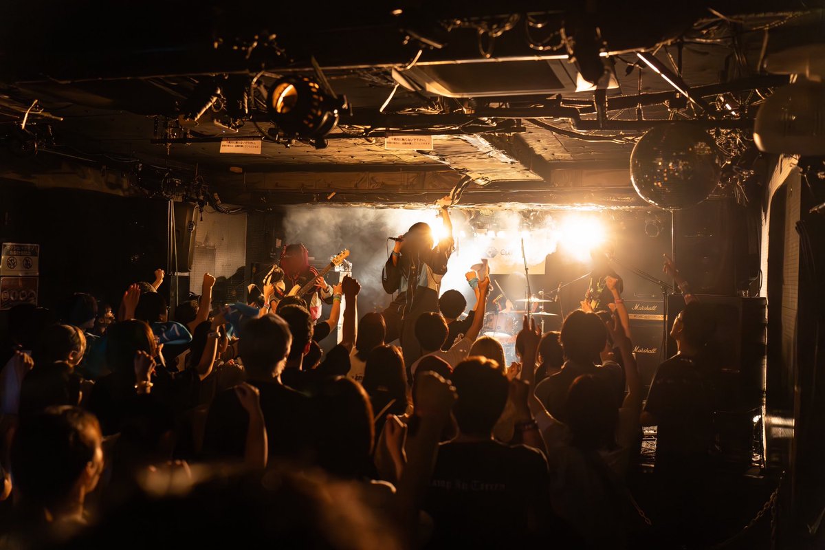 【Set List】

2025.07.02
#SparkofMusic at CLUB CRAWL

1.スニーカー
2.崩壊堕落サワー
3.Pulse120
4.曙光
5.Abandonne
6. drive
7.噂乃平成ガール
8.Hood

【En.】
9.Jumping

#Gover #じおば