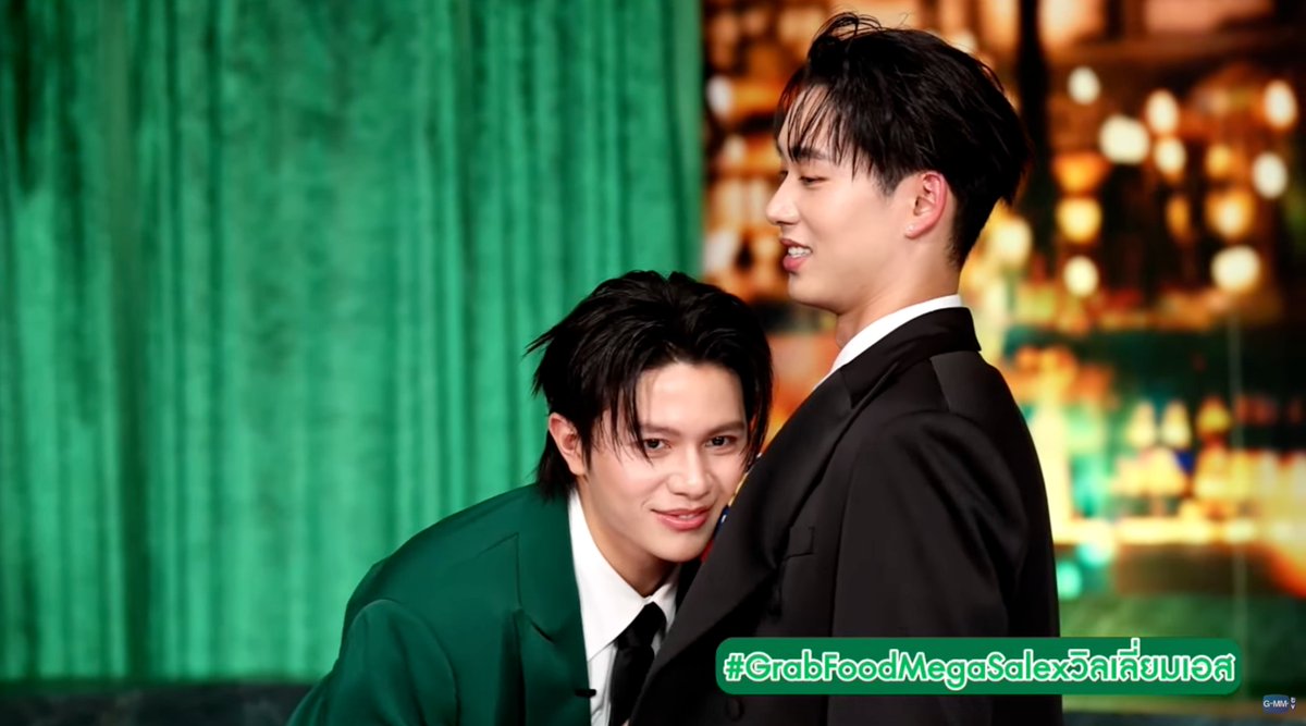 GMMTV's tweet image. ยกตัวอย่างเรื่อยๆ เลยได้มั้ยคะ ทางนี้ม่ค่อยเข้าใจเลยค่ะ 🤣
#GrabFoodMegaSalexวิลเลี่ยมเอส #GrabFoodxWilliamEst
#GrabFood #GMMTV
@Williamjkp1 @EstRvp