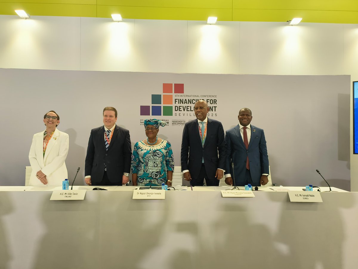 EIF4LDCs's tweet image. Missed our event at #FFD4?
WTO DG @NOIweala, Djibouti, Finland & Guinea ministers, and UNCTAD SG @RGrynspan highlighted the role of partnerships for LDC trade 🤝
Phase Three vision & priorities were also discussed 🚀
More on donor pledges soon! 👀
🔗 bit.ly/44trapo
