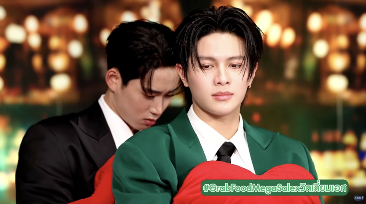 GMMTV's tweet image. อยากมีคนแปะหัวใจไว้ที่เรา เหมือนเค้า 2 คนมาก
ช่วยด้วยยยยยยยยยยย
#GrabFoodMegaSalexวิลเลี่ยมเอส #GrabFoodxWilliamEst
#GrabFood #GMMTV
@Williamjkp1 @EstRvp