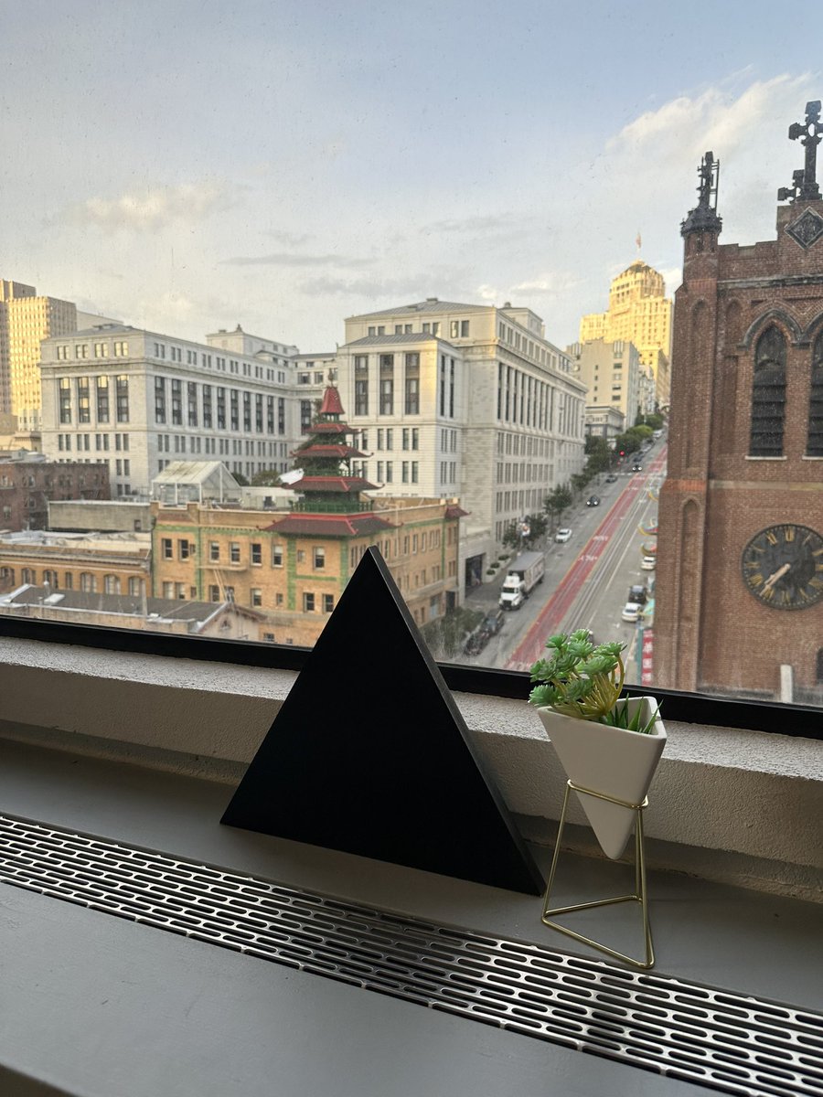 jaredpalmer's tweet image. Today is my last day at @Vercel. It’s been a ride 🖤🫡