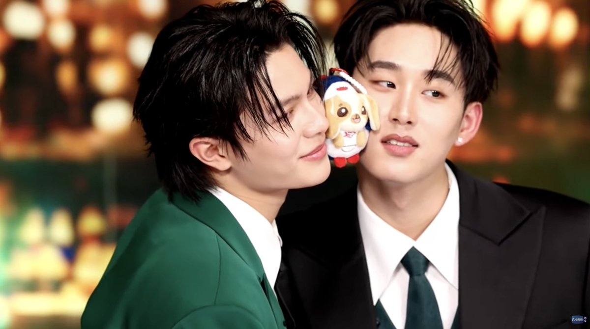GMMTV's tweet image. แจ้มอ้วงกับแจ้มอ้วงมาแล้ววววว 😳
#GrabFoodMegaSalexวิลเลี่ยมเอส #GrabFoodxWilliamEst
#GrabFood #GMMTV
@Williamjkp1 @EstRvp