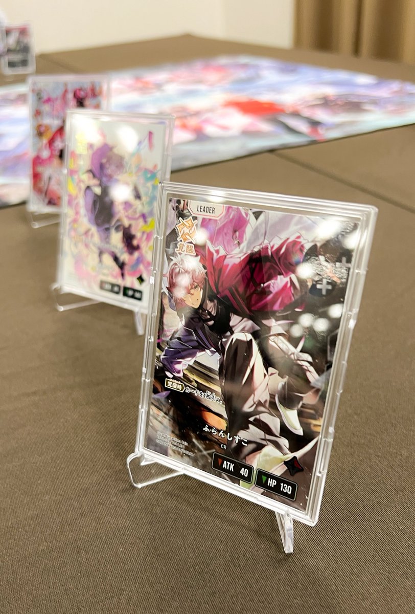 こ、これは 公式のプレイマットでしょうか. 思っていたより