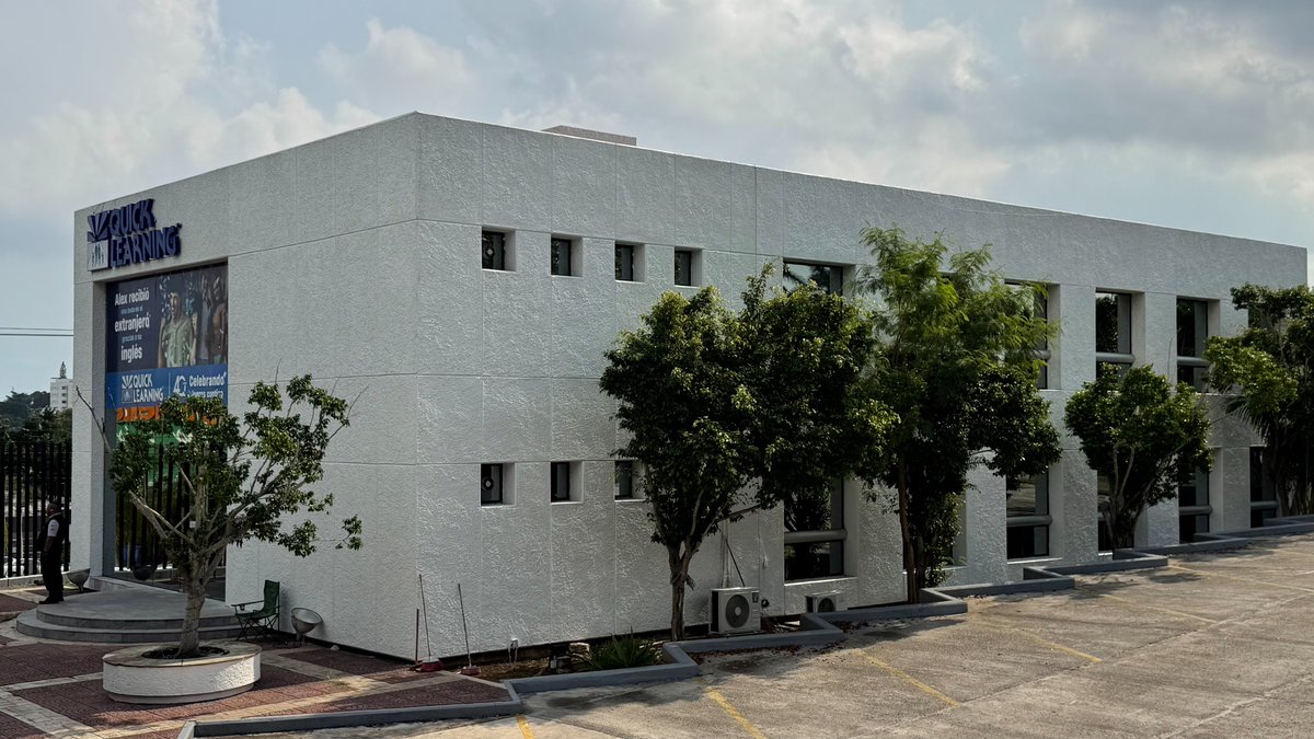 En 2024 logramos reducir en 4.6 % la intensidad de nuestras emisiones totales, gracias a eficiencias en oficinas como la renovación de aires acondicionados y la compensación de emisiones de nuestro evento de fin de año con MÉXICO₂. 📄  lnkd.in/esj3AfED