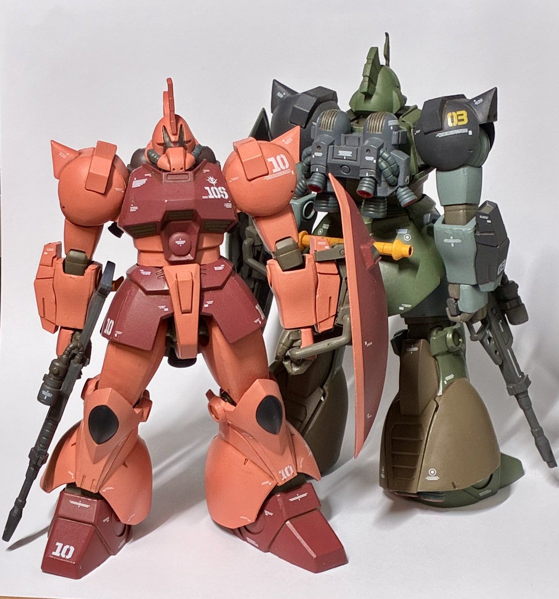 ジオノグラフィのシャア専用ゲルググをガルバルディαに組み替えました