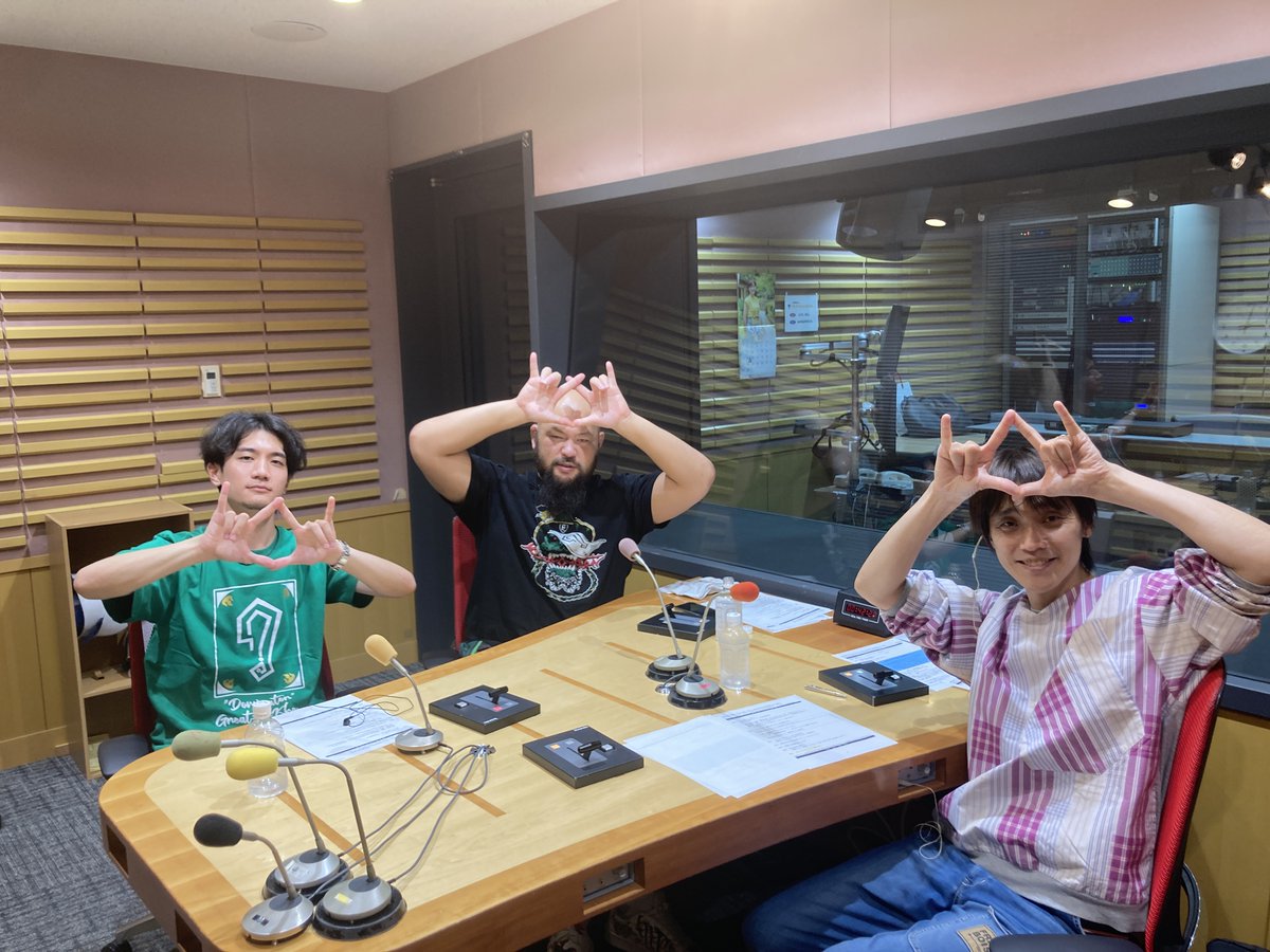 📻NOW ON AIR✨
『#新日本プロレス × #スターダム presents #RADIOXover』

ニッポン放送アナウンサー #吉田尚記 がお届け中✨

グレート-O-カーン選手と #熊谷健太郎 さんが出演中🎙プロレス観戦初心者の方へ向けてのメッセージも⁉😲
#グレートオーカーン
radiko.jp/share/?sid=LFR…