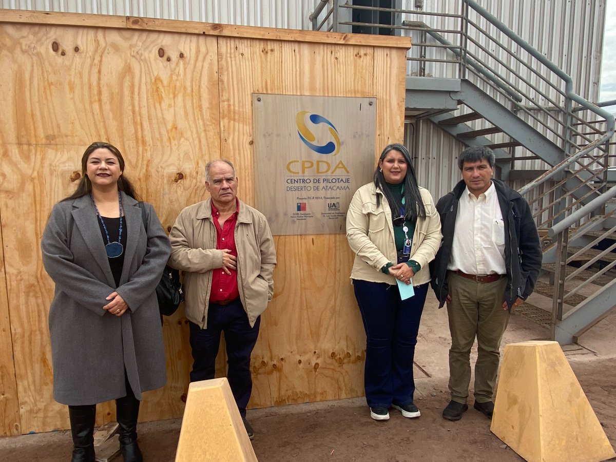 CorfoAntofa's tweet image. ✅ Nos reunimos con el Centro de Pilotaje Desierto de Atacama (CPDA) de la Universidad de Antofagasta para conocer su trabajo y analizar cómo podemos apoyar y generar sinergia en el ámbito en que se desarrollan. 🤝

#Antofagasta #pilotaje #CPDA #UA