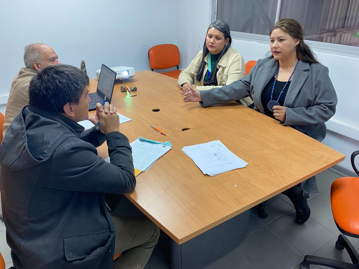 CorfoAntofa's tweet image. ✅ Nos reunimos con el Centro de Pilotaje Desierto de Atacama (CPDA) de la Universidad de Antofagasta para conocer su trabajo y analizar cómo podemos apoyar y generar sinergia en el ámbito en que se desarrollan. 🤝

#Antofagasta #pilotaje #CPDA #UA