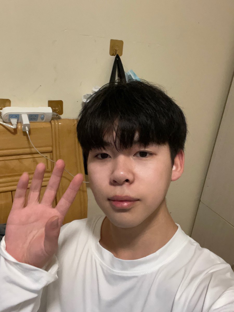 Hanjunjun0's tweet image. 武汉佛祖岭附近1，喜欢可爱骚零0，有没有呀🔥