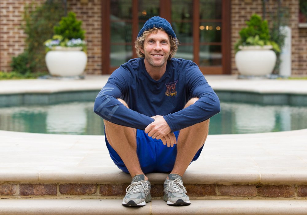 The most ignored, life-destroying, yet easily fixable problem in modern life:

Regret.

It's why time flies by, why you fear aging, and why people reach 77 asking where life went.

Here's the ancient Japanese idea Jesse Itzler has used for 19 years that fixes this:
