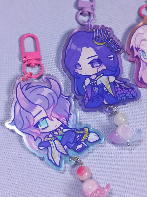 almost forgot to post but here are the new spirit blossom keychains