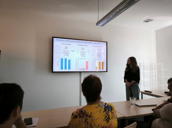 MERGEprojectEU's tweet image. Fostering scientific collaboration! 🎉
👩🔬 Areti Moutsiou from our partner @polimi is doing a four-month research exchange at @vsbtuo, where she gave an inspiring talk about "Heterogeneous Catalysis for Sustainable Chemical Applications"💡
@VileGroup @Q_PLANIntl