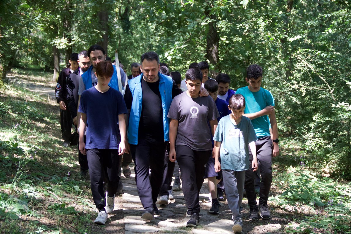 Yazın kalbinde, kamp alanımızda gençlerin heyecanına ortak olduk.

İyi ki varsınız gençler! ❤️

📍Tuzla, Şehit Ömer Halisdemir Gençlik kampı