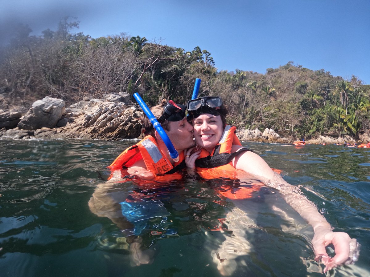 Another year around the sun with my favorite person! Happy anniversary Jenna!

This year was filled with adventures and memories across the globe. But you are my whole world 🌎