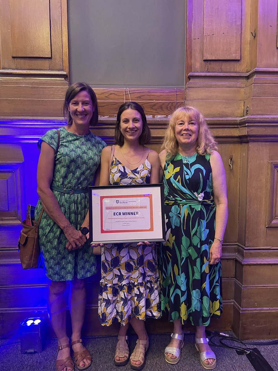 Wonderful to celebrate@meso_sheffield <a href="/_bethanytaylor/">Bethany Taylor</a> winning an award at the <a href="/sheffielduni/">The University of Sheffield</a> Impact Awards last night! 🥳

Well deserved recognition of her work on occupational exposure and #mesothelioma.