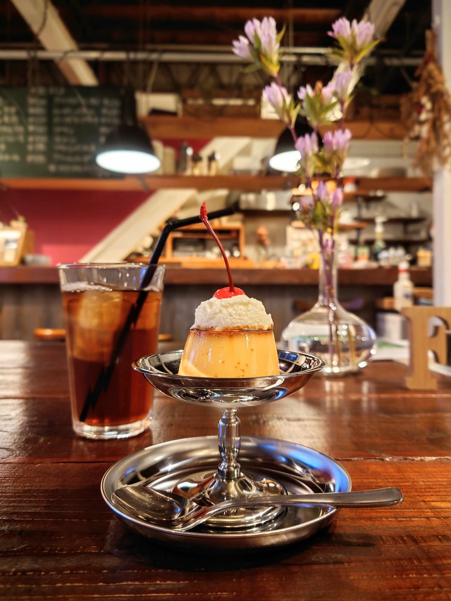 princesspurinbb's tweet photo. 清澄白河駅 A3出口より徒歩5分ほどのところにある、fukadaso cafeさんの プリン https://t.co/tjVzUBGT8C