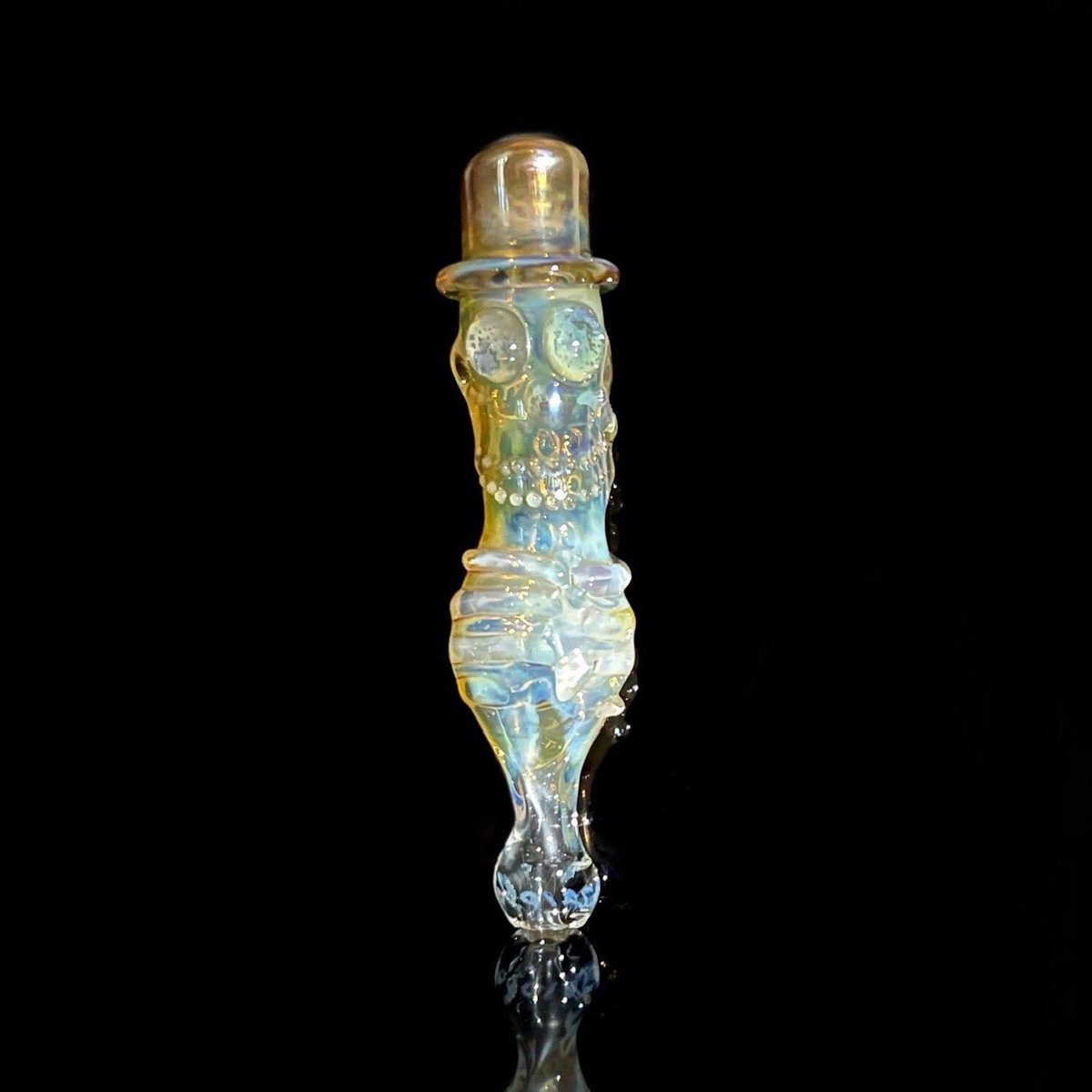 ECoastCurations's tweet photo. This rare Bob Snodgrass Top Hat chillum featuring a full rib cage is now available on our website at https://t.co/61HYPH6DW3

#eastcoastcurations #thankbobforursnoddy #bobsnodgrass
#bobsnodgrass1946 #snodgrassfamily
#snodgrassfam https://t.co/smjcQnxUPZ