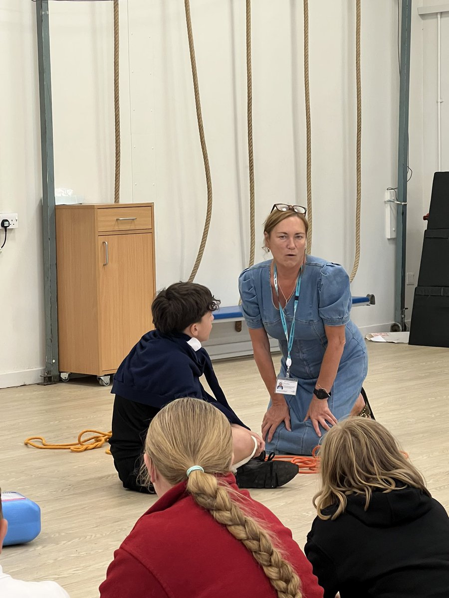 Miss Watson (@misswatsonak) on Twitter photo Thank you to Mel who has come from the leisure centre to do water safety with year 5/6! <a href="/AlthorpeKeadby/">Althorpe and Keadby Primary School</a> Thank you to Mel who has come from the leisure centre to do water safety with year 5/6! <a href="/AlthorpeKeadby/">Althorpe and Keadby Primary School</a>