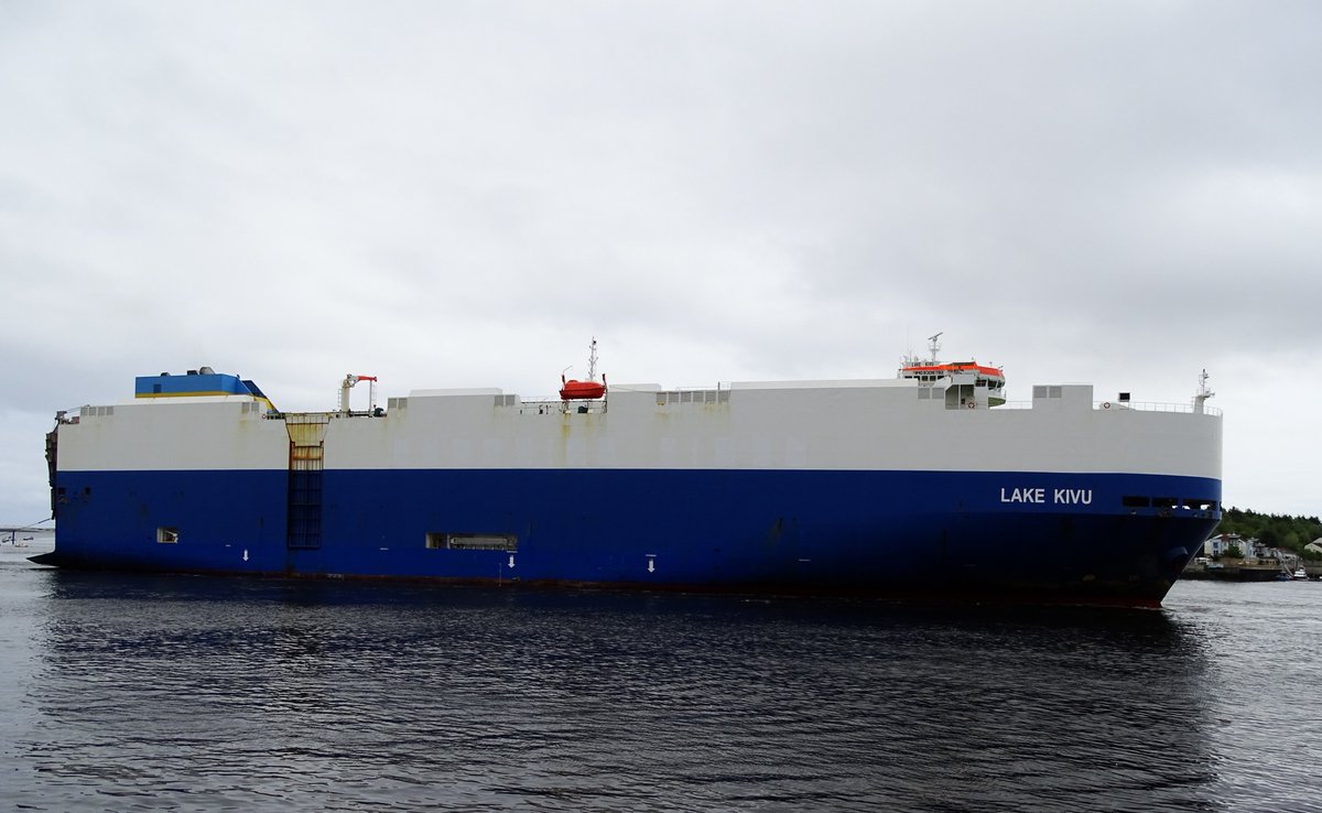 jac61941964's tweet image. Vehicles carrier Lake Kivu arriving at the Port of Tyne today.
#Tyne
#Ships
