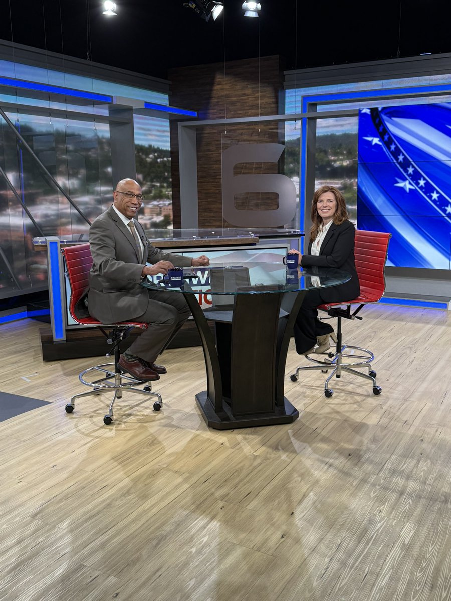 OregonHouseGOP's tweet image. House Republican Leader @ChristineDrazan making the rounds on @KATUNews and @KOINNews talking about session recap and transportation. 

Tune in Sunday at 9 a.m. for KATU’s Your Voice Your Vote and 6 p.m. for KOIN’s Eye on Northwest Politics.