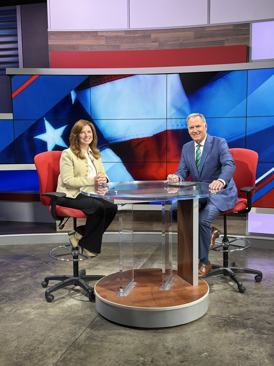 OregonHouseGOP's tweet image. House Republican Leader @ChristineDrazan making the rounds on @KATUNews and @KOINNews talking about session recap and transportation. 

Tune in Sunday at 9 a.m. for KATU’s Your Voice Your Vote and 6 p.m. for KOIN’s Eye on Northwest Politics.