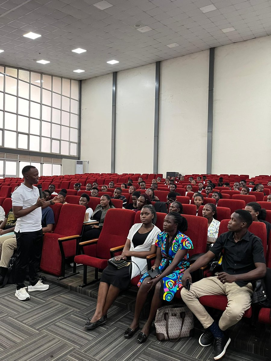 KwikirizaNova's tweet photo. Earlier today, I had the honor of speaking to Interns from different Universities about “Becoming the best Digital content creator and Influencer”.

The following were my talking points:

1. Find and Own Your Niche
2.Master the Platforms
3. Be Consistent & Post Strategically
4. Invest in Quality Content
5. Engage Deeply With Your Audience
6. Collaborate & Network
7. Build a Personal Brand
8. Monetize Smartly
 9. Learn Constantly
10. Stay Grounded & Avoid Drama

It was exciting seeing you people ask questions and engage actively - willing to learn.

Thanks to @marketuganda for hosting this learning experience 🙏