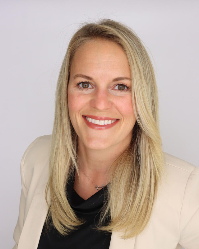 MayoClinicGIM (@mayoclinicgim) on Twitter photo Congratulations to Elisa McKay, APRN, CNP, DNP <a href="/MayoClinic/">Mayo Clinic</a> Division of #GeneralInternalMedicine, who has been appointed the the academic rank of Instructor in Medicine! #GIMProud πππ Congratulations to Elisa McKay, APRN, CNP, DNP <a href="/MayoClinic/">Mayo Clinic</a> Division of #GeneralInternalMedicine, who has been appointed the the academic rank of Instructor in Medicine! #GIMProud πππ