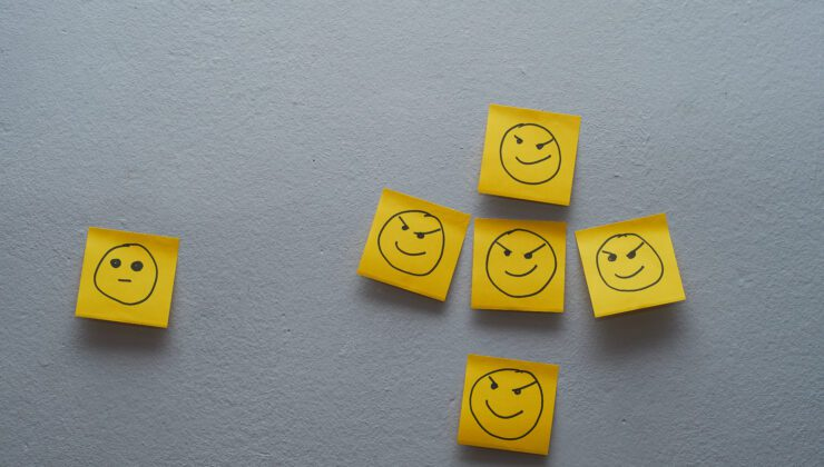 Mobbing: İşyerinde sessiz şiddete kimler maruz kalıyor, nasıl mücadele edebilir? 9koy.org/mobbing-isyeri…