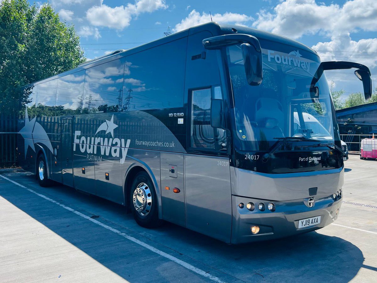 Fourway Platinum is the specification chosen by many sports clubs across Yorkshire. Featuring luxury reclining seats grouped around large tables, Apple TV, toilet, 24hr assistance and drivers specially selected for these coaches, ‘Platinum’ represents a truly luxury journey.