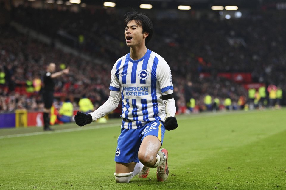 🚨🚨 Kaoru Mitoma has told Brighton he wants to STAY at the club and sign a new deal!!!  

[<a href="/SkySportsNews/">Sky Sports News</a>]