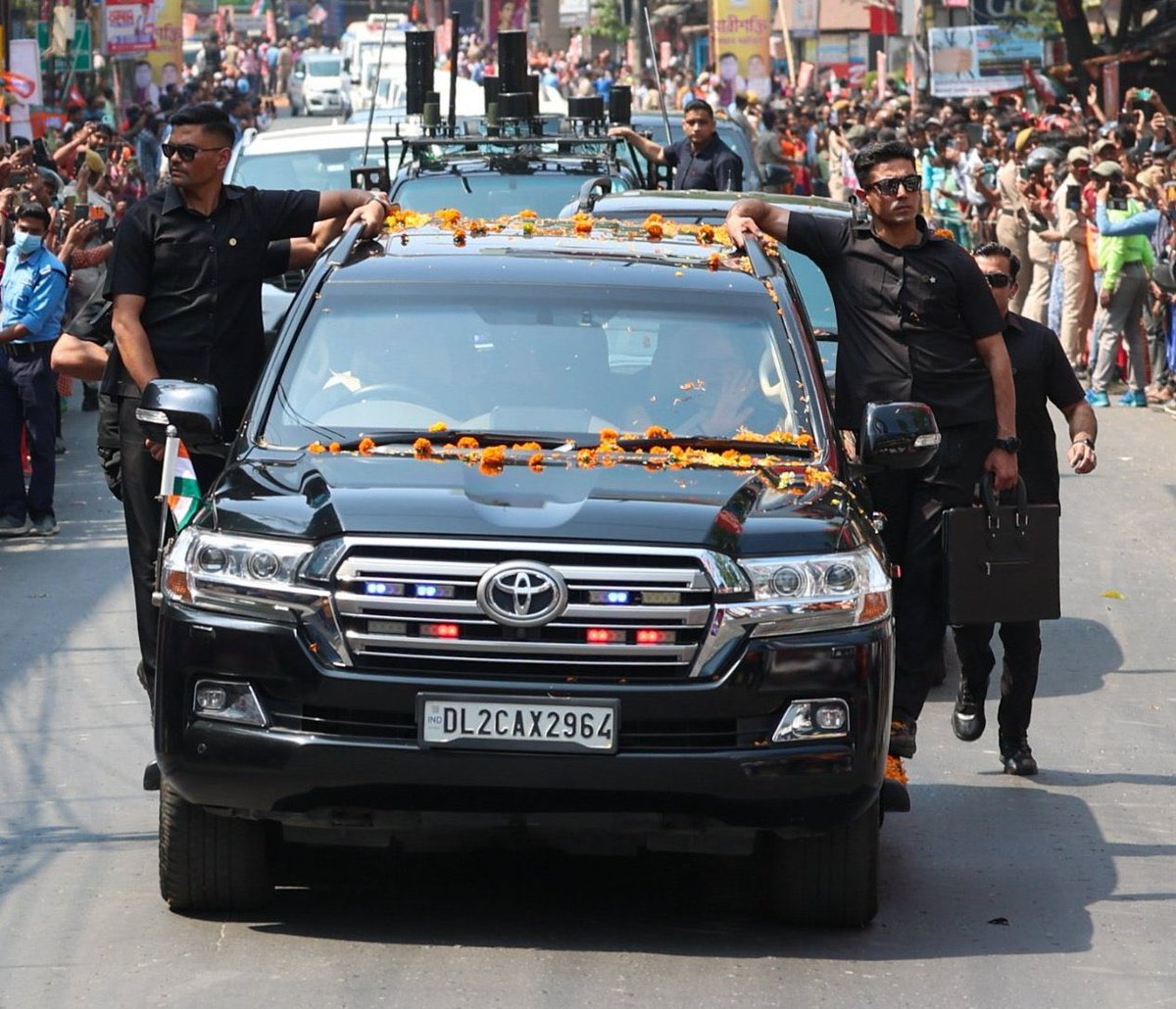 Shubham chaudhary ЁЯЗоЁЯЗ│ (@shubhamch05) on Twitter photo Dear <a href="/narendramodi/">Narendra Modi</a> ji
Your Vehicle no DL2CAX2964 has 3 challans pending , kindly pay the challan on time and avoid any such violation next time
Cc: <a href="/PMOIndia/">PMO India</a> <a href="/HMOIndia/">рдЧреГрд╣рдордВрддреНрд░реА рдХрд╛рд░реНрдпрд╛рд▓рдп, HMO India</a> <a href="/dtptraffic/">Delhi Traffic Police</a> Dear <a href="/narendramodi/">Narendra Modi</a> ji
Your Vehicle no DL2CAX2964 has 3 challans pending , kindly pay the challan on time and avoid any such violation next time
Cc: <a href="/PMOIndia/">PMO India</a> <a href="/HMOIndia/">рдЧреГрд╣рдордВрддреНрд░реА рдХрд╛рд░реНрдпрд╛рд▓рдп, HMO India</a> <a href="/dtptraffic/">Delhi Traffic Police</a>