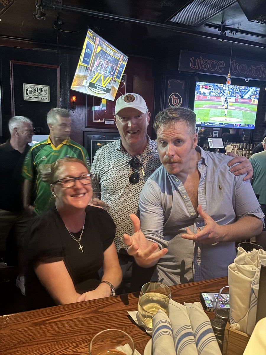 The Banshee Pub tweet media