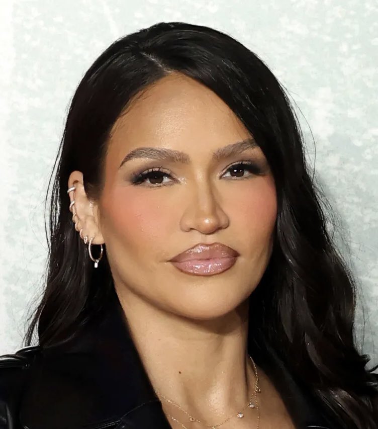 Cassie Ventura is the only person I’m thinking about right now. 

A brave hero. A survivor. A fighter. Woman of the year, every year. 

That Diddy verdict is hardly worth the paper it’s written on, but that’s another story

I hope Cassie and her family find the peace they deserve
