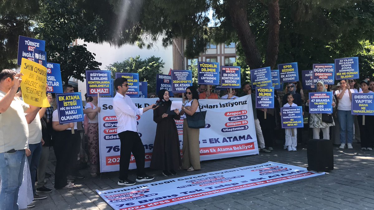 N. Aydın (@muallimbey_34) on Twitter photo Bazen emek vermek yetmez sahip çıkmak da gerekir. Bizler hakka emeğe adalete inanan öğretmenleriz. Aynı duyarlılığı bağlı olduğumuz makamlardan da bekliyoruz.
<a href="/ProfDrAGurcan/">Ayşen Gürcan</a>
#EkAtamaVarsaUmutVar Bazen emek vermek yetmez sahip çıkmak da gerekir. Bizler hakka emeğe adalete inanan öğretmenleriz. Aynı duyarlılığı bağlı olduğumuz makamlardan da bekliyoruz.
<a href="/ProfDrAGurcan/">Ayşen Gürcan</a>
#EkAtamaVarsaUmutVar