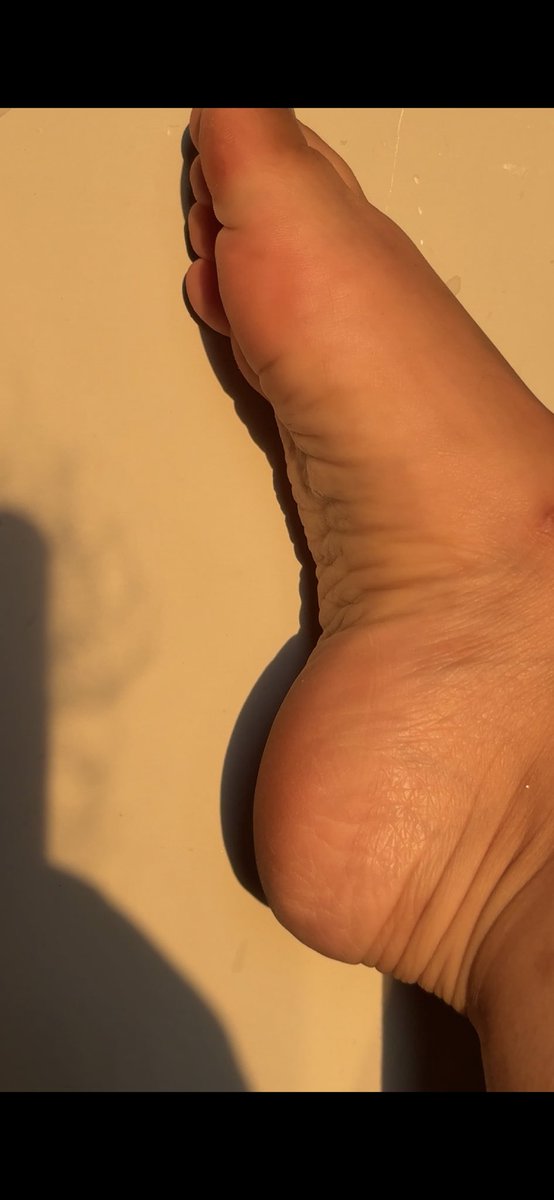 Le date di Napoli sono finite, chi c’è c’è chi non c’è non c’è😈 
Vi aspetto per quelle di Roma 😉 
#findom <a href="/falcoRTW/">🦅 𝙁𝘼𝙇𝘾𝙊 𝙁𝙄𝙉𝘿𝙊𝙈 𝙍𝙏𝙒 🦅</a> #mistress