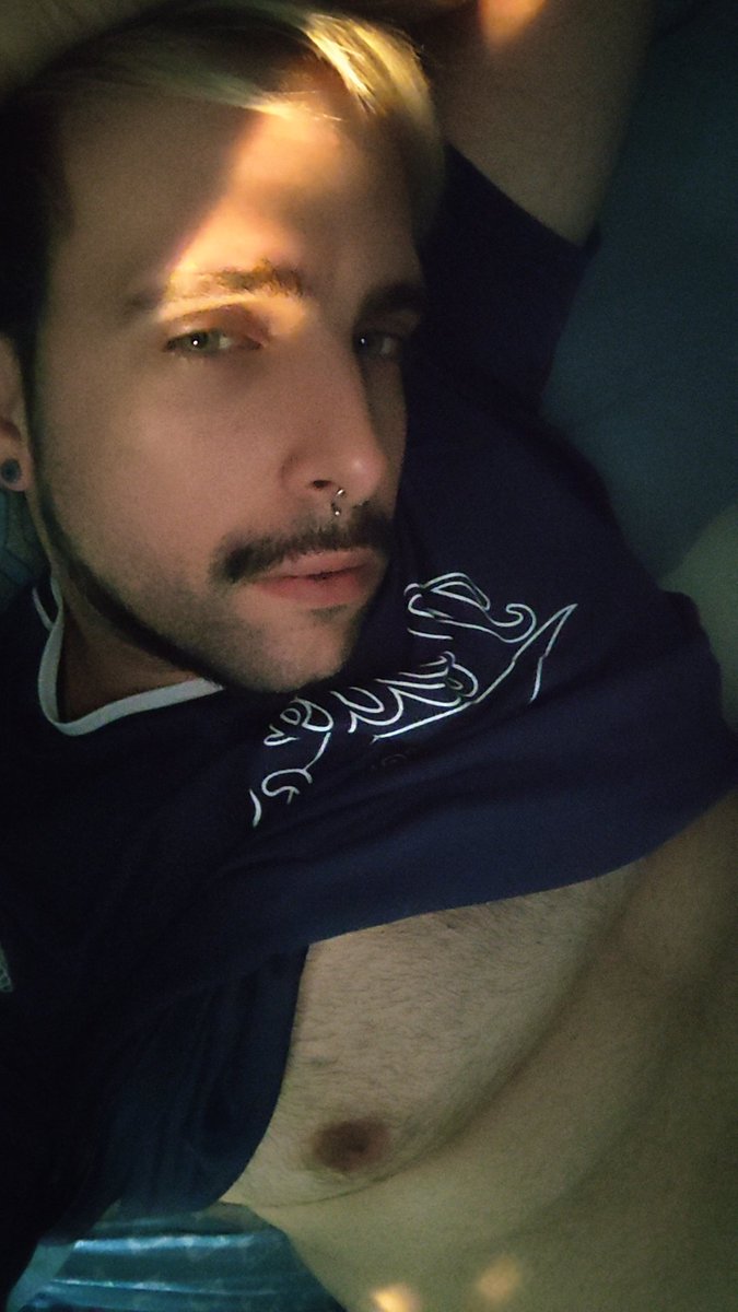 srpsychoanalyst's tweet photo. Poco a poco pero voy notando las matadas que me meto en el gym 🔥 https://t.co/cbiLDsRfOl