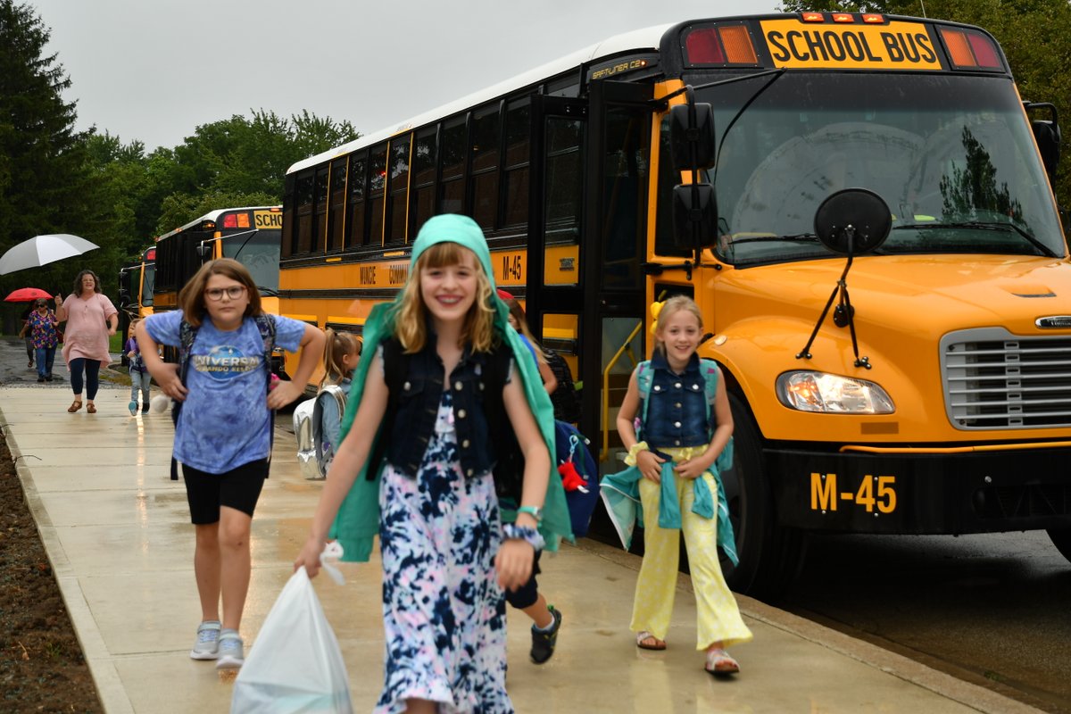 We are just over a month away from the start of school (Aug. 6). If your child needs to take the bus to school, we need your request in before July 18 to guarantee service on the first day. Please submit your request using this form: bit.ly/BusReqForm
Thank you!