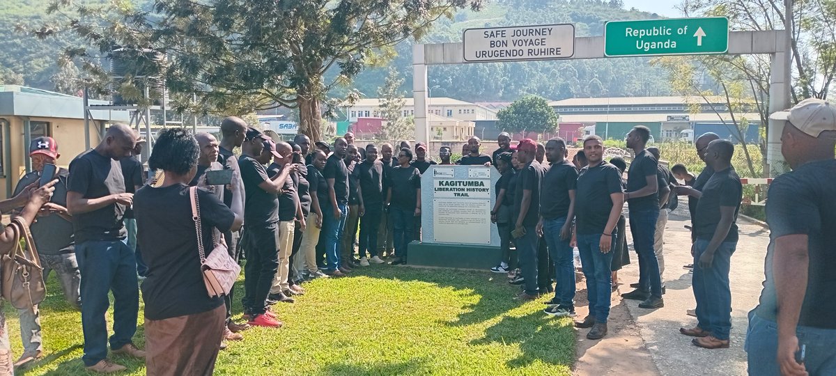 MutenderiNyc's tweet photo. None ku wa Gatatu taliki ya 02/07/2025 umurenge wa @Mutenderi_Sect twakoze urugendo shuri rugamije kwiga kumateka yo kubohora igihugu cyacu. Ni urugendo twakoreye mu karere ka @NyagatareDistr aho twasuye sites z'amateka y'urugamba rwokubohora igihugu zitandukanye. https://t.co/3W5zddQNcx