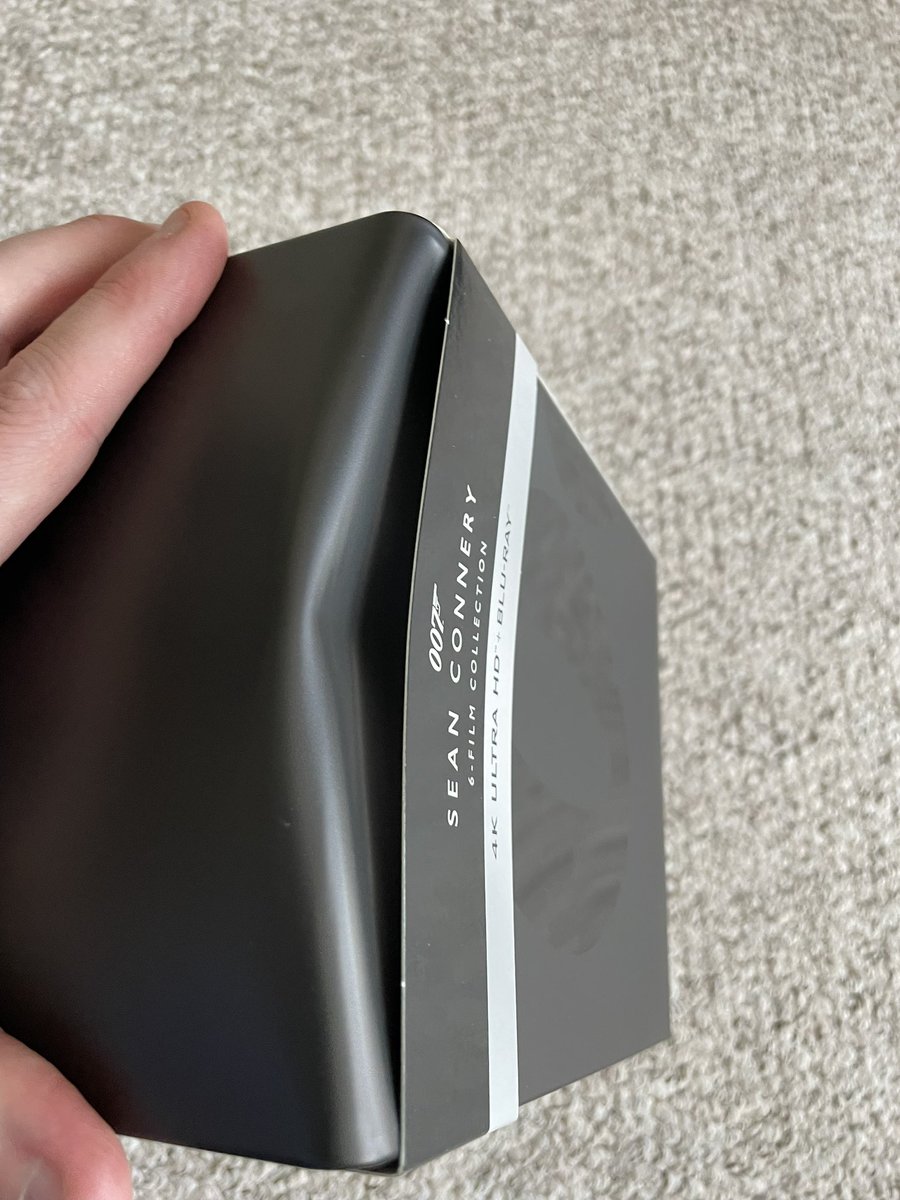 wjoycee1997's tweet photo. Cannot put into words how disappointed I am with @zavvi as a loyal customer of a number of years the customer service has been awful. This is making it very easy for me in choosing my next preorders https://t.co/PNaL4C6C88