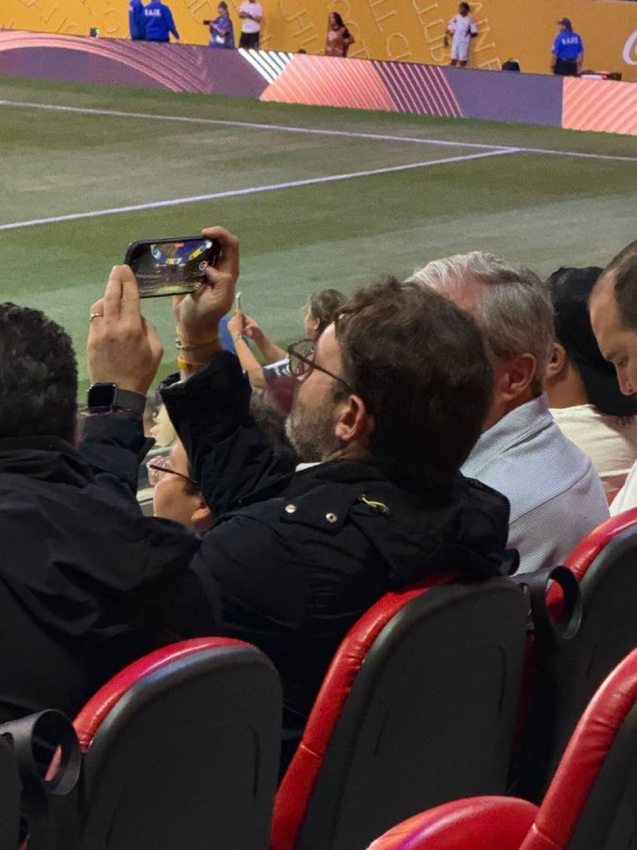 Segun informes, la directiva de Tigres NO sabe aún que el mercado de transferencias ya inició.

Via <a href="/rg690/">RG La Deportiva</a>