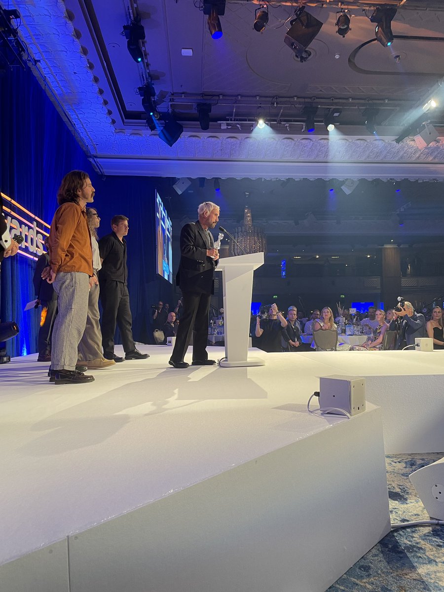 nordoffrobbins's tweet photo. Itโs @idlesband receiving the @UEMusicHall Best Live Act award! ๐Presented by @steve_lamacq
#O2SilverClefs https://t.co/MO4bnc8Itp