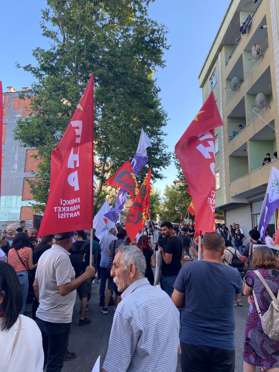 📍Sancaktepe

Sivas Katliamı’nın 32. yılında, Sancaktepe 2 Temmuz İnsiyatifi’nin çağrısıyla düzenlenen anma etkinliğinde bir aradaydık. Madımak’ta yitirdiğimiz canlarımızı unutmadık, unutturmayacağız.