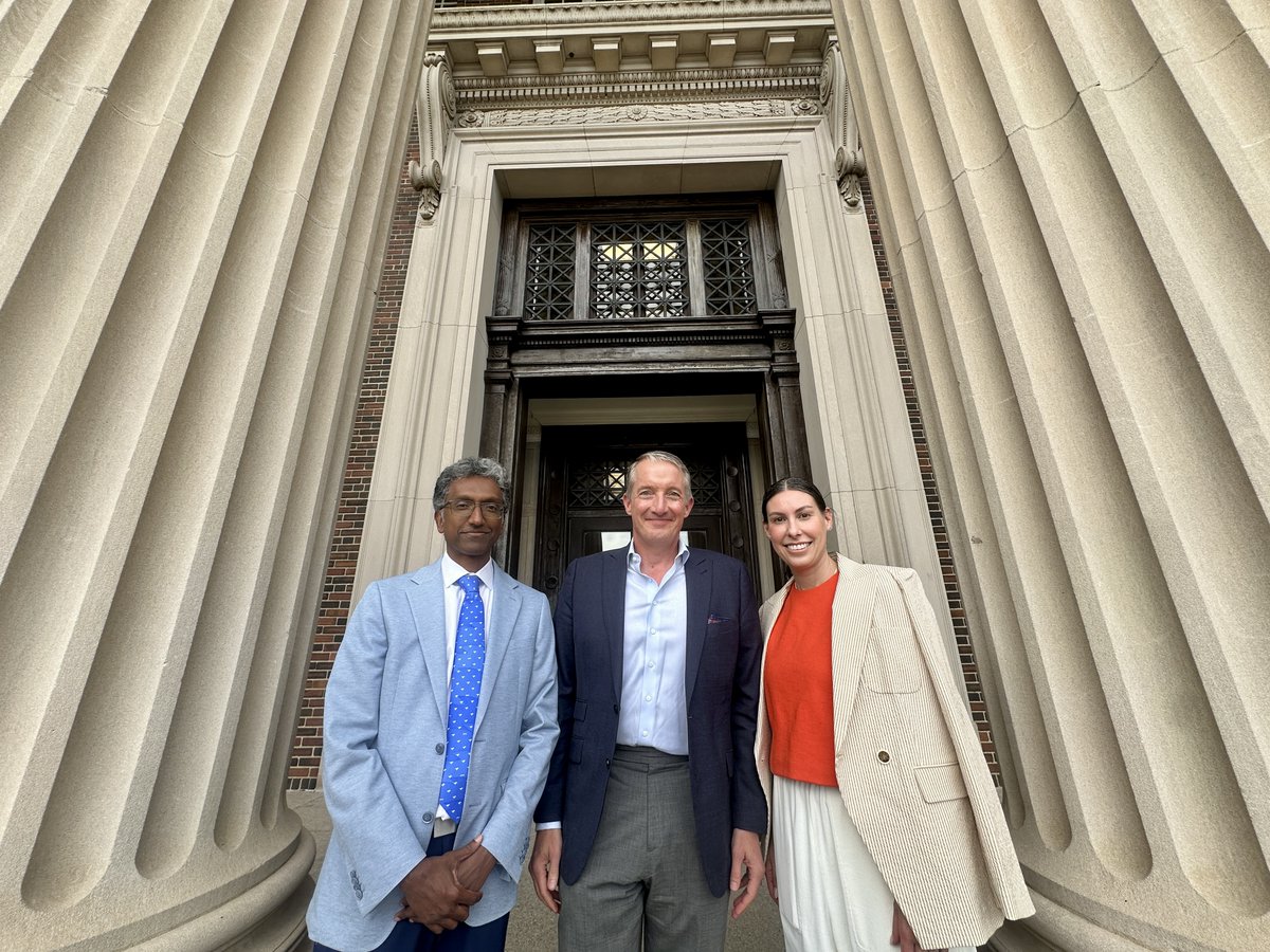 rdmersey's tweet image. Spent yesterday afternoon with the outstanding leadership team @SMUDedman and their new dean. Dedman College’s impact spans disciplines and touches the education of every SMU student.
Grateful for the research and teaching happening there!!