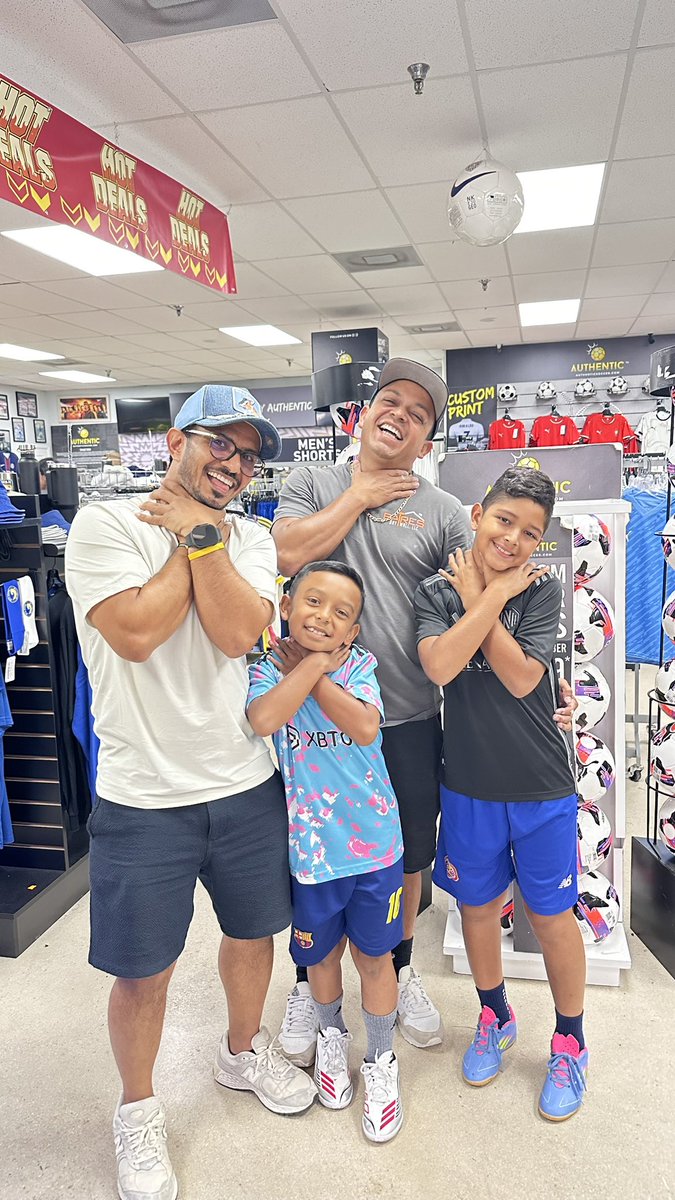 وصلت لجمهور المكسيك. 🤣🤣