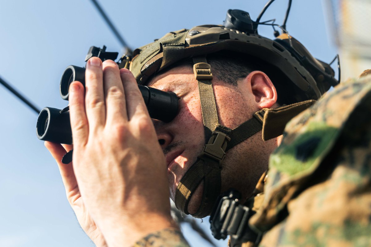 22nd_MEU's tweet image. The Best Offense is Good Defense
@USMC with #22ndMEUSOC and @USNavy with #USSSanAntonio, conduct a DATF exercise during COMPTUEX. During COMPTUEX, the IWOARG and 22nd MEU(SOC), refine tactics, techniques, and procedures to enhance readiness and lethality as a unified team.