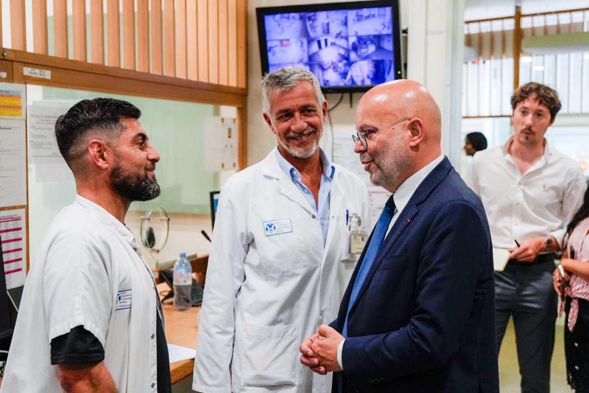 Face à la montée des violences envers les professionnels de santé, la Loi Pradal, désormais adoptée, renforce leur sécurité dans l’exercice de leurs fonctions. 

➡️ Peines aggravées
➡️ Prévention obligatoire
➡️ Accompagnement renforcé