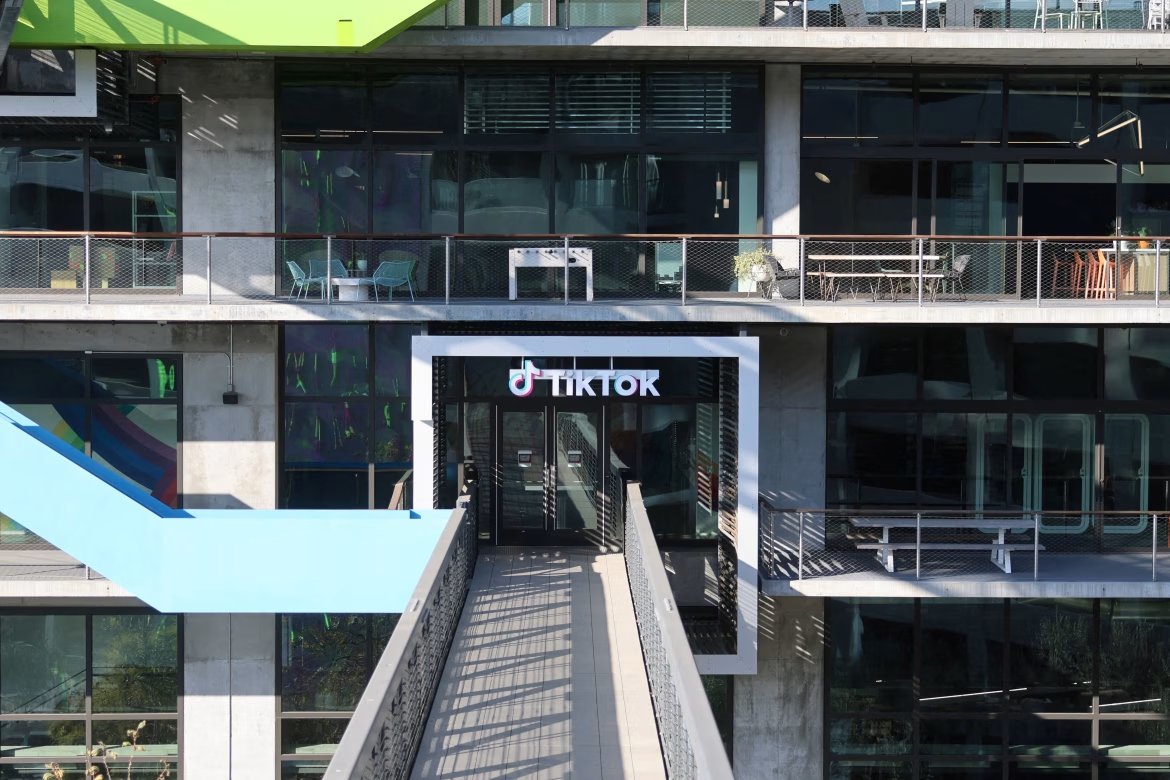 CrusaderStocks's tweet photo. $ILLR Social Media Creators in 2025 "Trump Sparing TikTok From Ban With Another Deadline Extension" #Tiktokban #TrillerAPP #Nasdaq #stocks $NVDA #AI $MODG $NVTS $ILLR #TikTok @jctb1 @TheWingFai @triller @triller_IR
https://t.co/2lSQe2GERz via @wsj https://t.co/mhYXb8DMS1