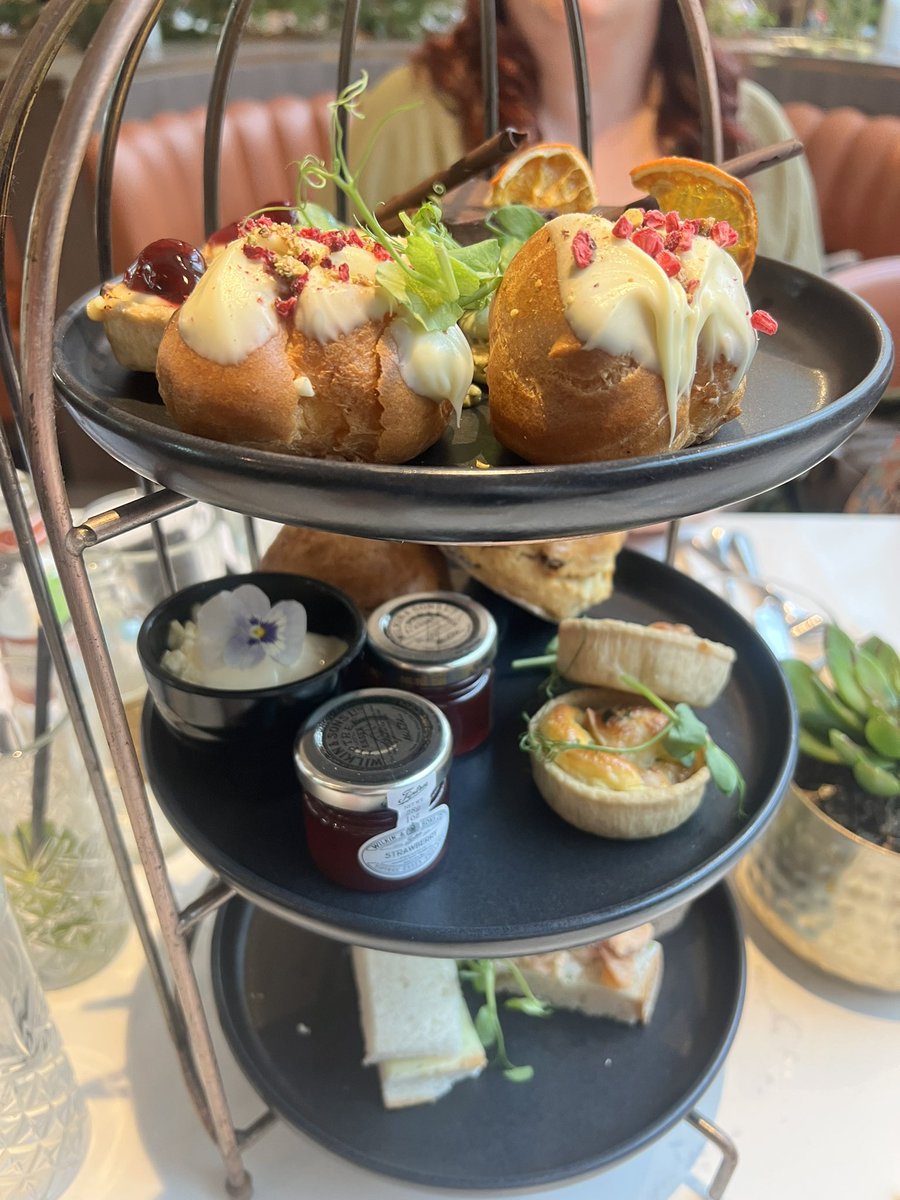 MFTDermatology tweet media