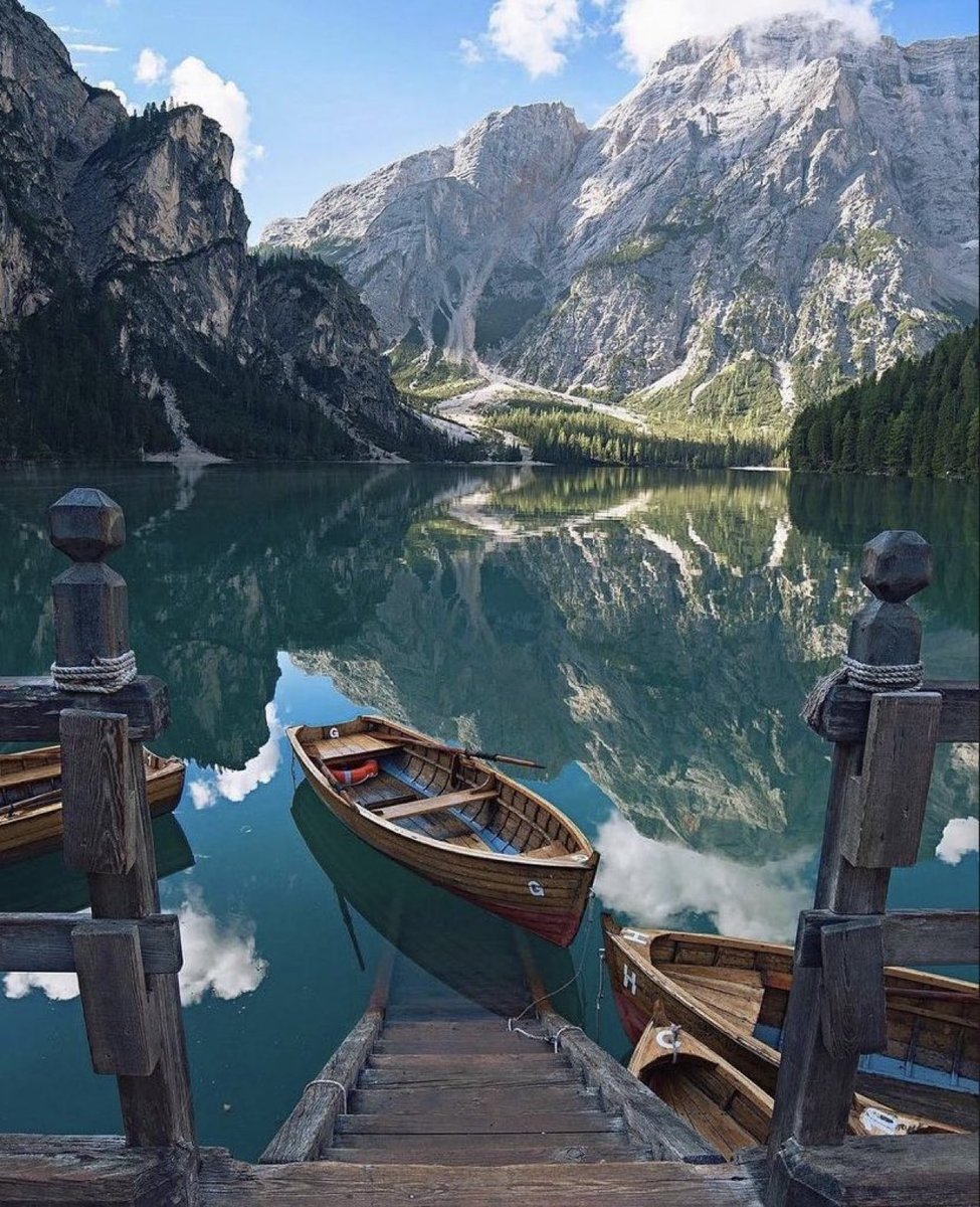 viewsoff_'s tweet image. Dolomites, Italy